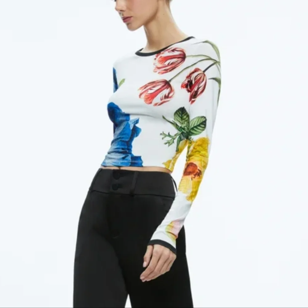 ALICE + OLIVIA Long Sleeved Top - Picture 7 of 8